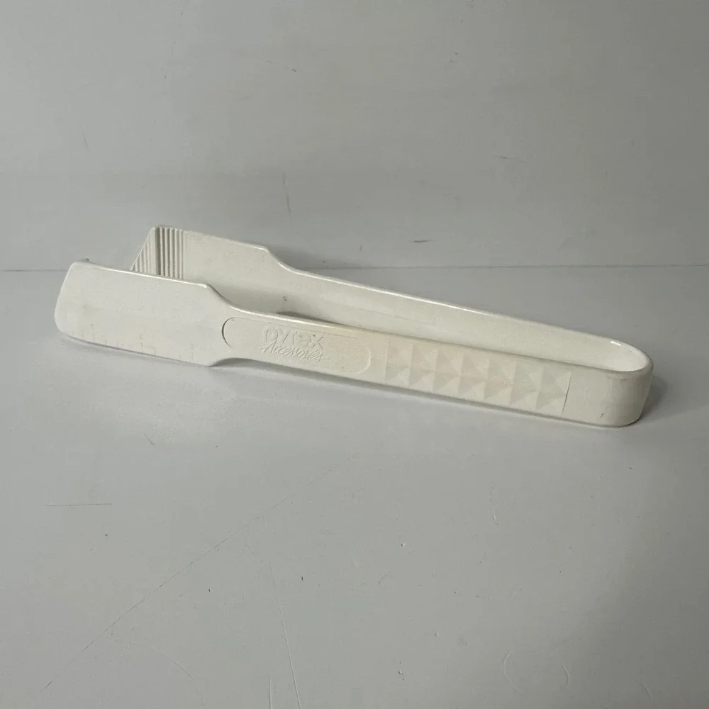 Vintage‎ Pyrex Accessories White Plastic Kitchen Tongs Made in USA Textured Grip